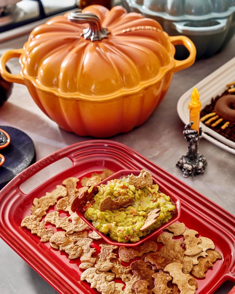 LE CREUSET パリシリーズ　サービングトレイ Bandeja de Servir Le Creuset 36 Cm | Presentes Mickey | Produtos