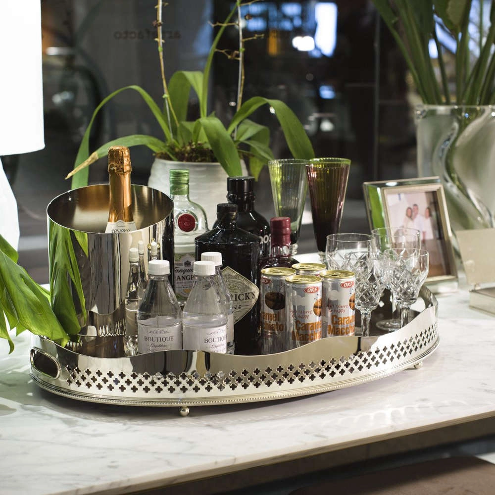 Bandeja St James Madeleine Classique Com Fundo de Madeira Bandeja St James Madeleine Classique Com Fundo de Madeira