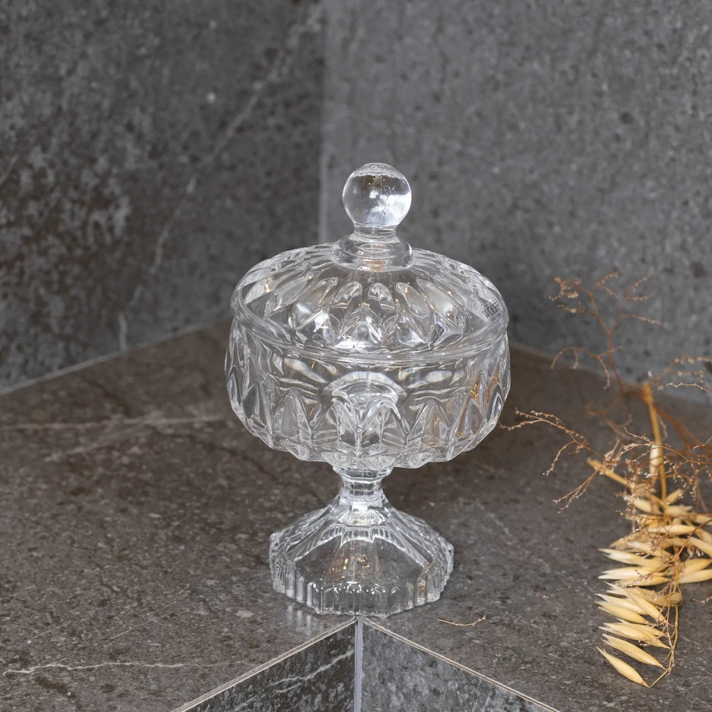 Bomboniere Com Pe Wolff Louise