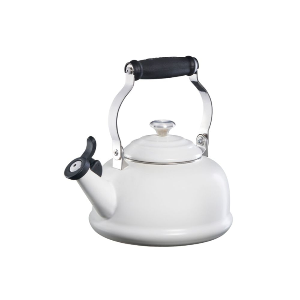 Chaleira C/ Apito Le Creuset 1,6 Litros - Com Pegador Em Aco Chaleira C/ Apito Le Creuset 1,6 Litros - Com Pegador Em Aco