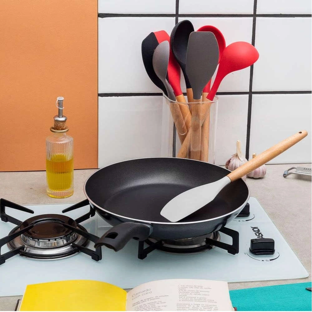 Concha de Silicone Com Cabo de Madeira Oikos