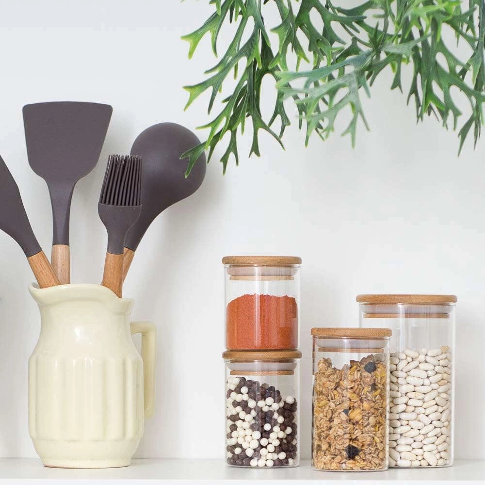 Espátula de Silicone Com Cabo de Madeira Oikos