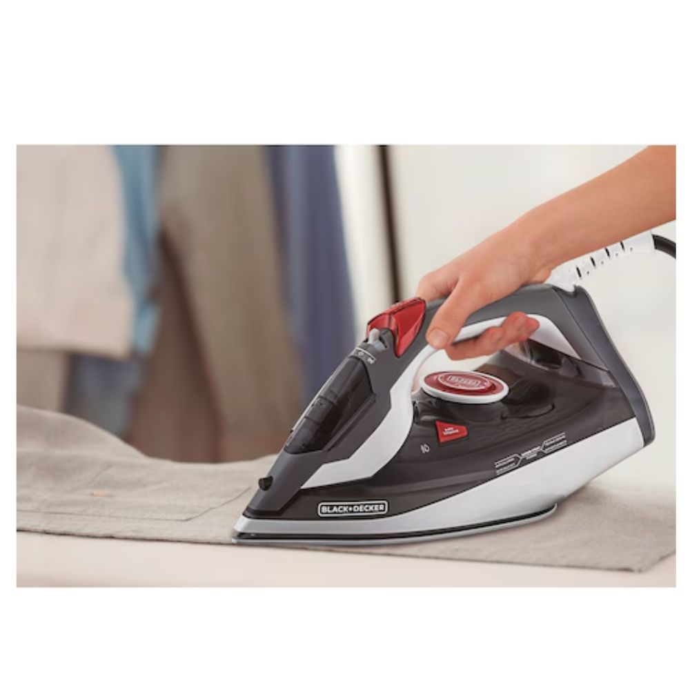 Ferro de Passar a Vapor Black + Decker Fx3900 Superb Steam Ferro de Passar a Vapor Black + Decker Fx3900 Superb Steam