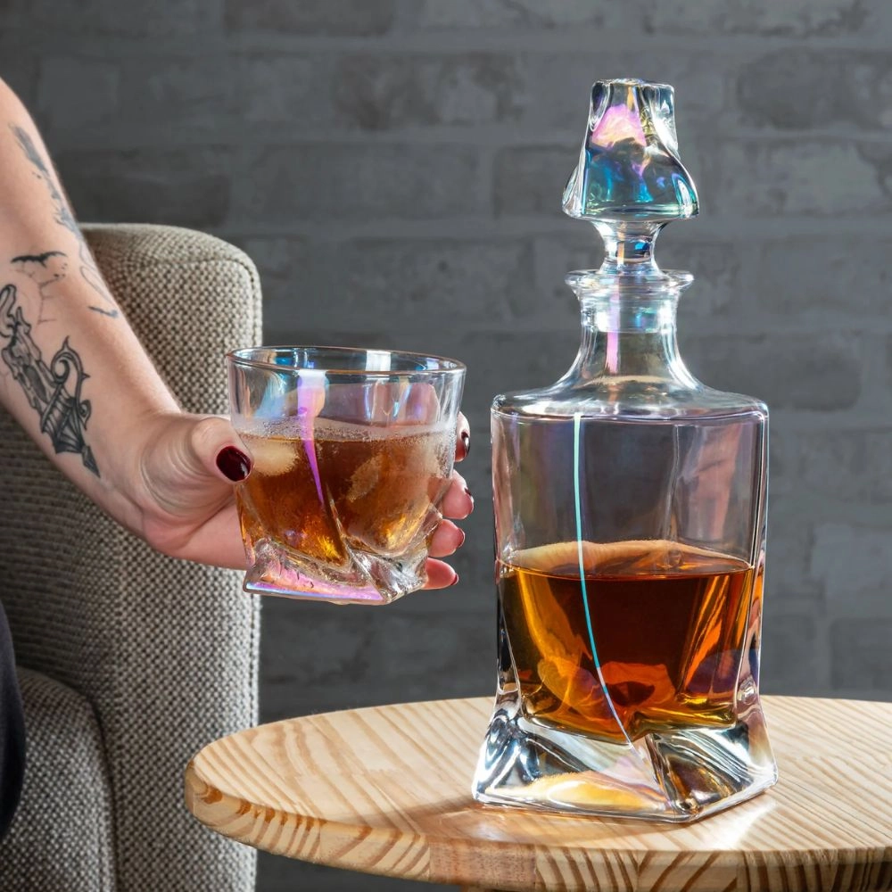 Garrafa Para Whisky de Cristal Tortile 750ml - Wolff Garrafa Para Whisky de Cristal Tortile 750ml - Wolff