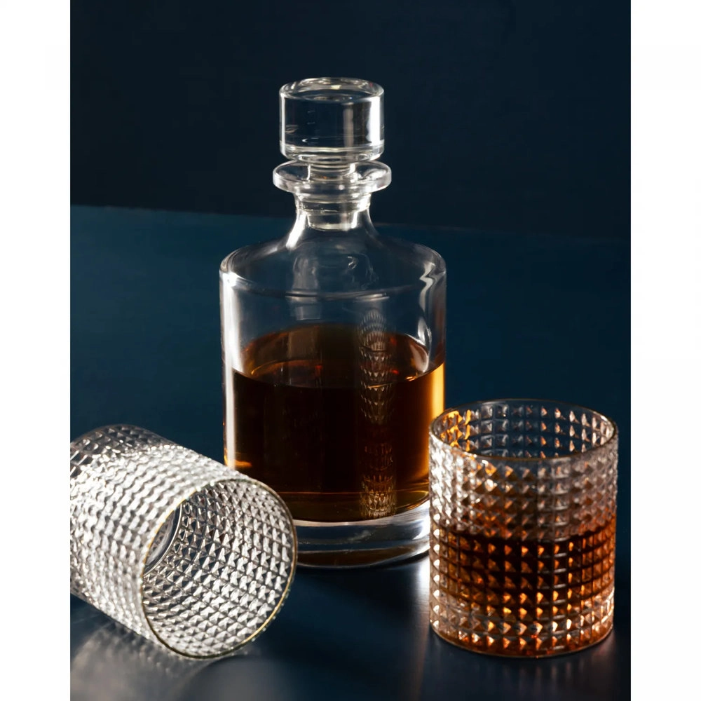 Garrafa Para Whisky Wolff 850 Ml Garrafa Para Whisky Wolff 850 Ml