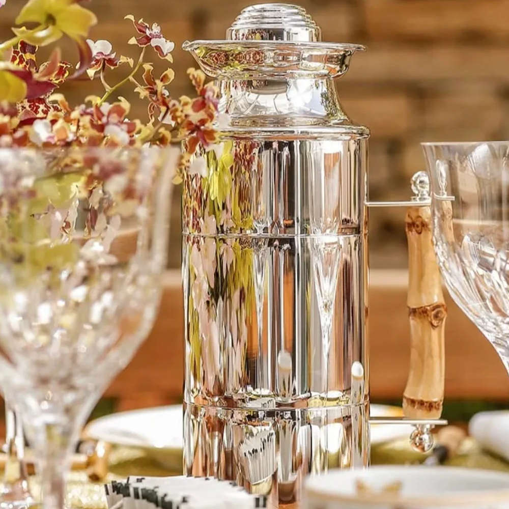 Garrafa Termica Shefield Plate Em Prata e Bambu 250 Ml Garrafa Termica Shefield Plate Em Prata e Bambu 250 Ml