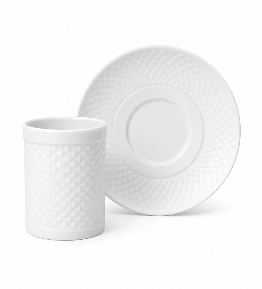 Jogo C/ 4 Xicaras de Cafe C/ Pires Bicos Vista Alegre 90 Ml Jogo C/ 4 Xicaras de Cafe C/ Pires Bicos Vista Alegre 90 Ml