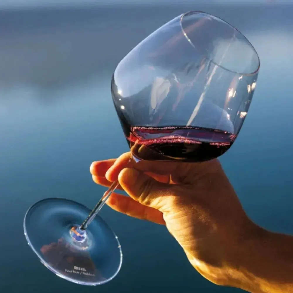 Jogo de Tacas Para Vinho Tinto Pinot Noir Riedel Extreme 770 Ml 2 Pecas