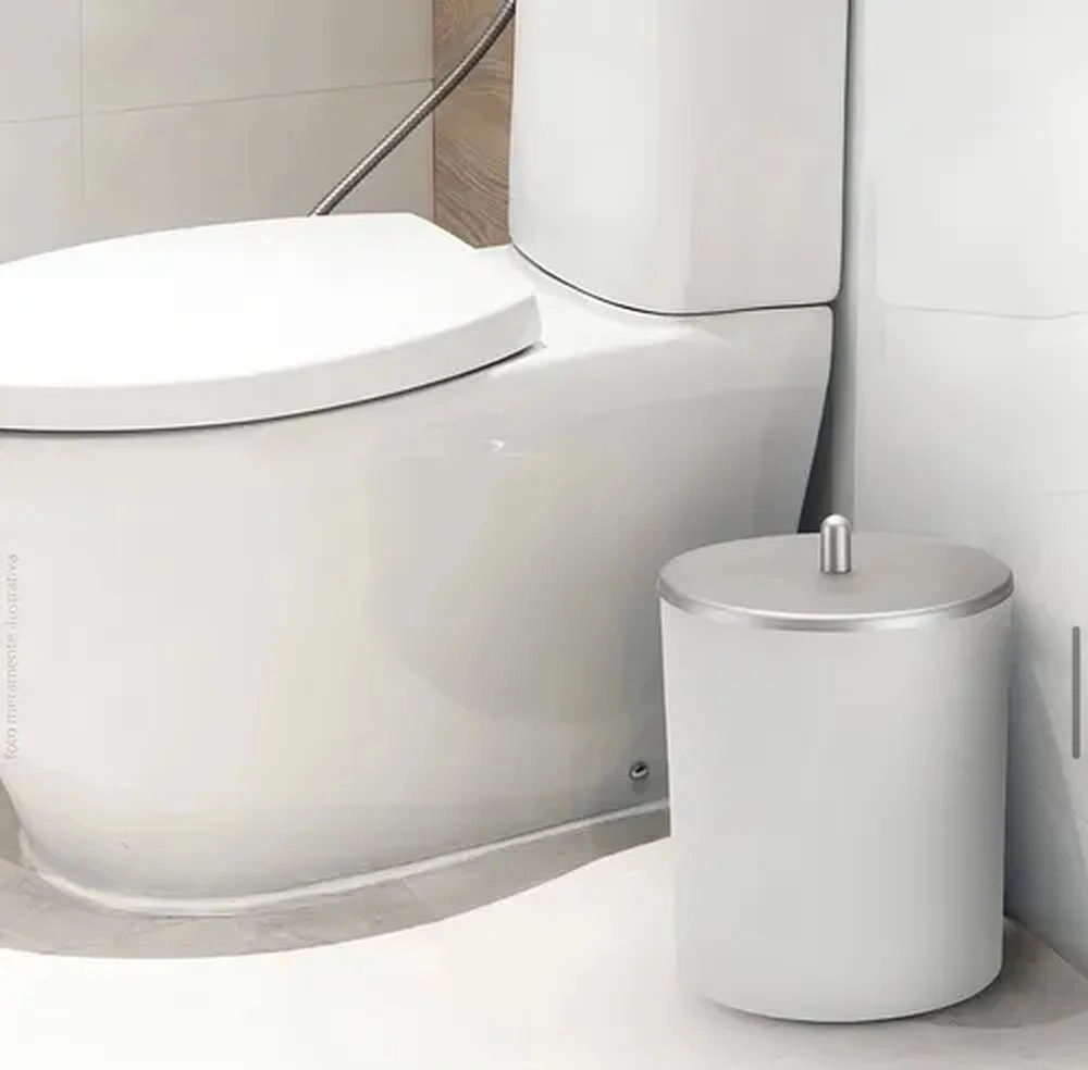Lixeira Pp Com Tampa Brinox Decorline Branca 5,4 Litros Lixeira Pp Com Tampa Brinox Decorline Branca 5,4 Litros