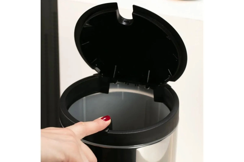Lixeira Com Tampa Press Brinox Decorline 4 Litros Lixeira Com Tampa Press Brinox Decorline 4 Litros