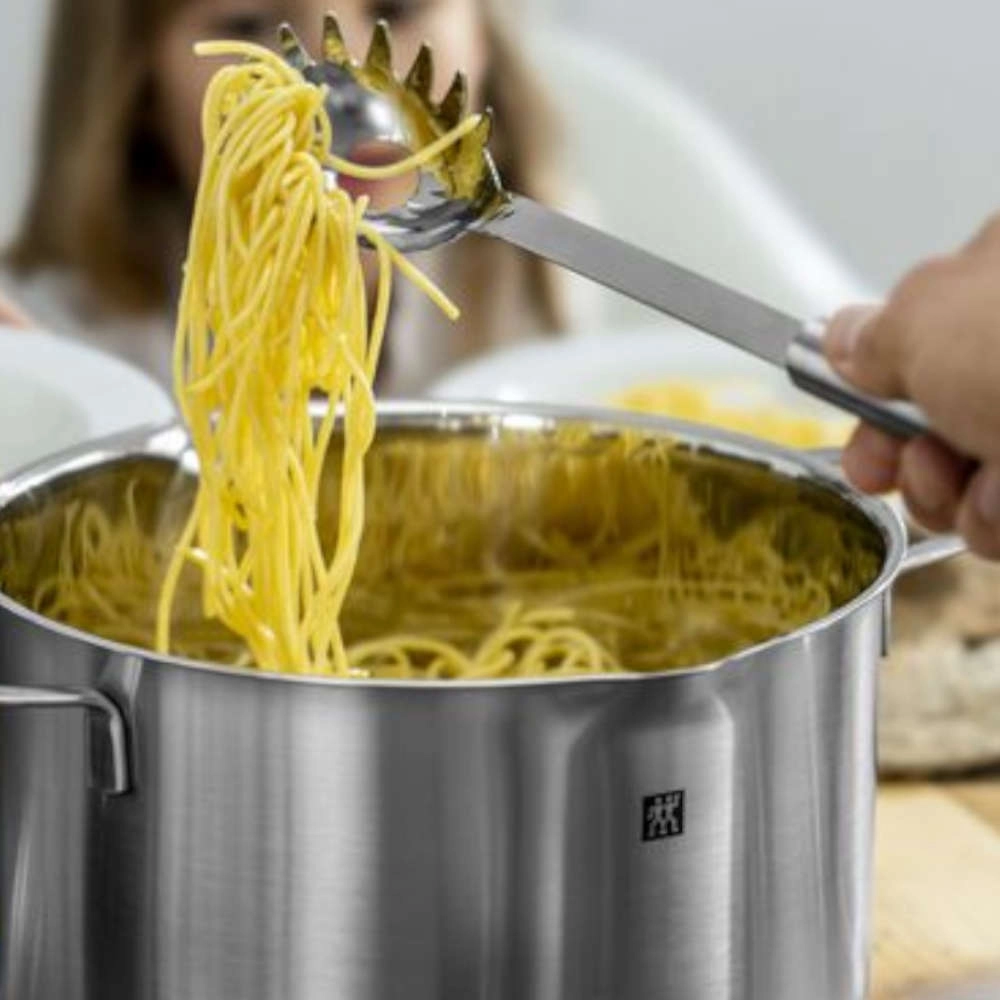 Pegador de Massas Zwilling Pro 33,2 Cm Pegador de Massas Zwilling Pro 33,2 Cm