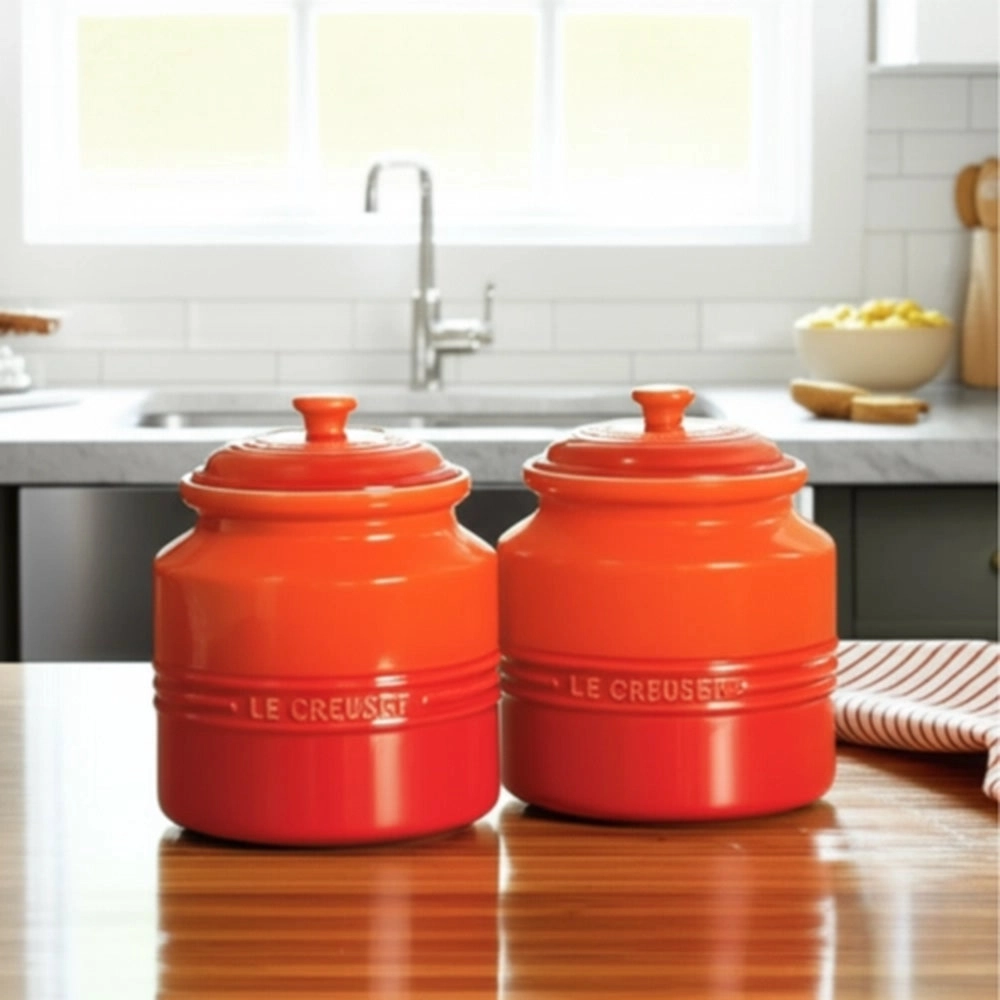 Pote Para Biscoito Le Creuset 2,4 Litros Pote Para Biscoito Le Creuset 2,4 Litros