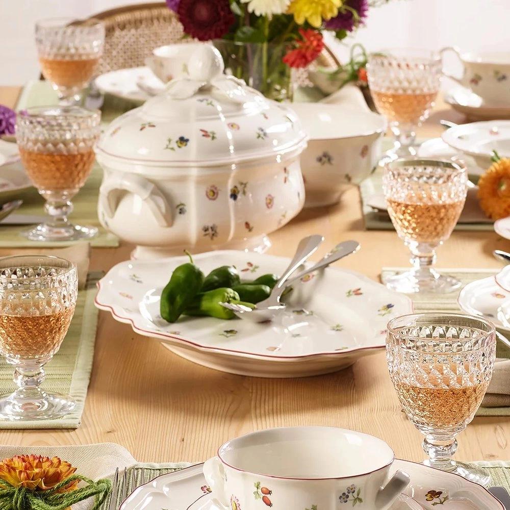 Prato Oval Petite Fleur Prato Oval Petite Fleur