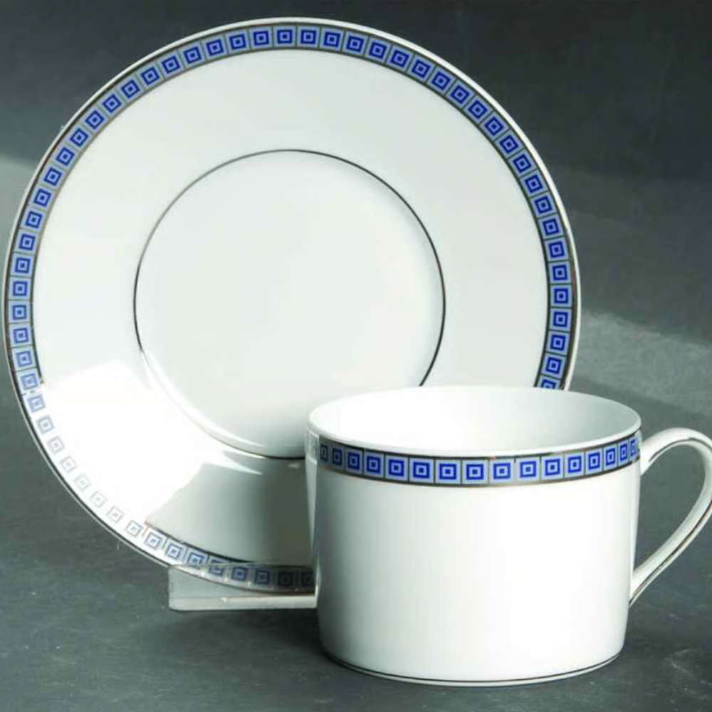 Xicara Para Cha Bernardaud Carre Athena Navy 180 Ml Xicara Para Cha Bernardaud Carre Athena Navy 180 Ml