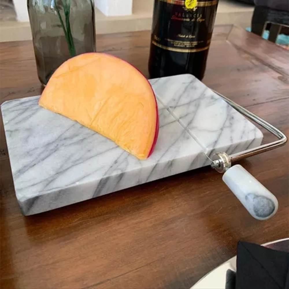 Bandeja Com Cortador de Queijo Hudson Home Mármore 20 X 22 Cm