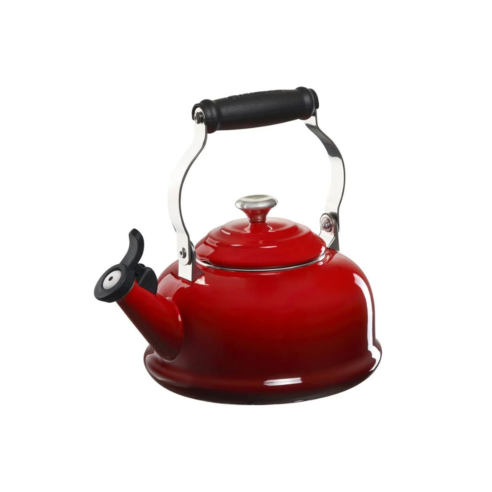 Chaleira C/ Apito Le Creuset 1,6 Litros - Com Pegador Em Aco