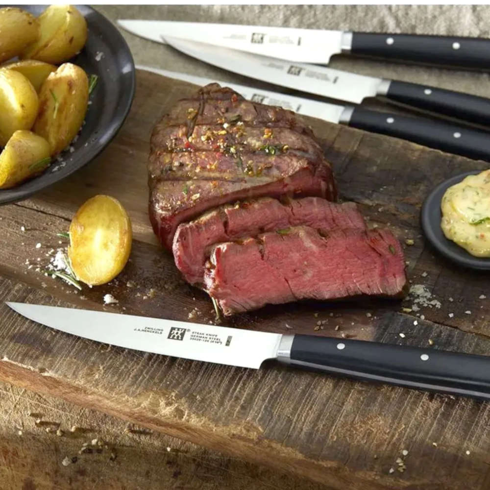 Conjunto de Facas Para Grelhados de 4 Pecas Em Aco Inoxidavel Zwilling Steak Sets Conjunto de Facas Para Grelhados de 4 Pecas Em Aco Inoxidavel Zwilling Steak Sets