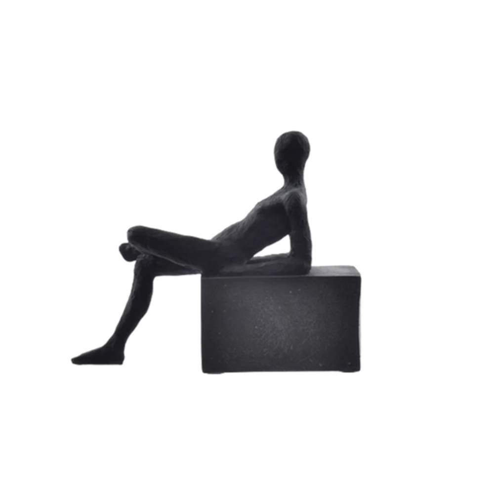 Escultura Home Collection Homen Think Encostado 22 X 18 Cm