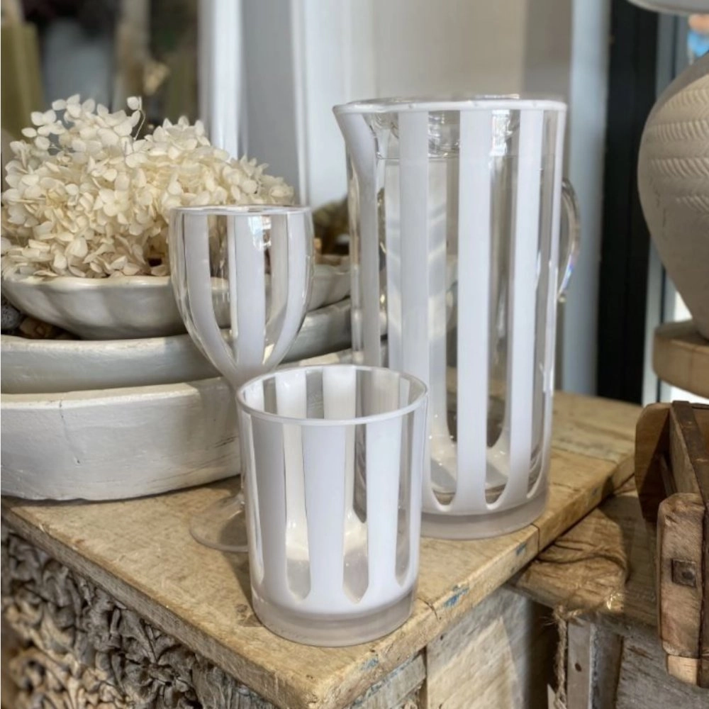 Jarra Stripes de Acrilico Branco Jarra Stripes de Acrilico Branco