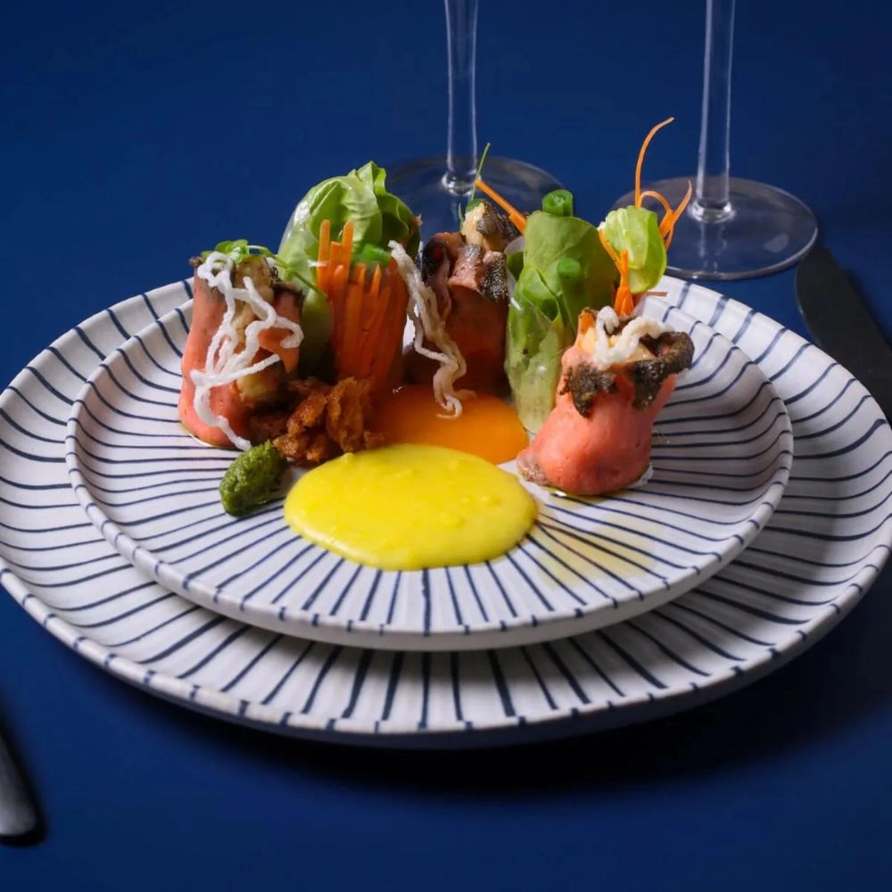 Jogo de Pratos Rasos Porto Brasil Bio Stoneware Elemento 27,5 Cm - 6 Peças Jogo de Pratos Rasos Porto Brasil Bio Stoneware Elemento 27,5 Cm - 6 Peças