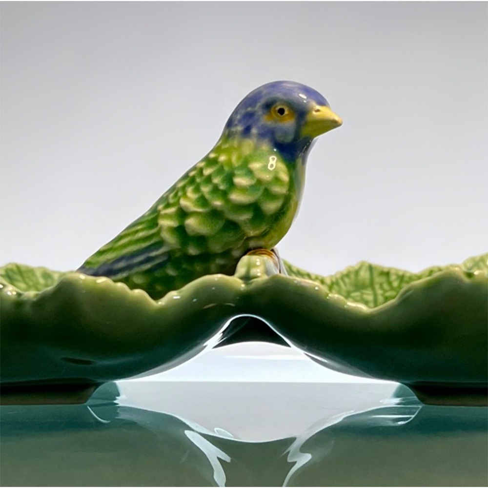 Petisqueira Folha Dupla Bordallo Pinheiro Cinenária Com Pássaro Azul