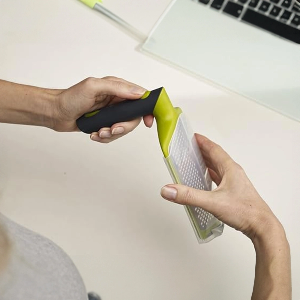 Ralador Duplo Com Alça Dobrável Joseph Joseph Twist 29,5 Cm Ralador Duplo Com Alça Dobrável Joseph Joseph Twist 29,5 Cm